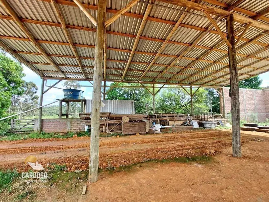 Sítio / Rancho à venda, 100000m2 em Viamao - RS - imagem 5 Foto 5 de Sítio / Rancho à venda, 100000m2 em Viamao - RS