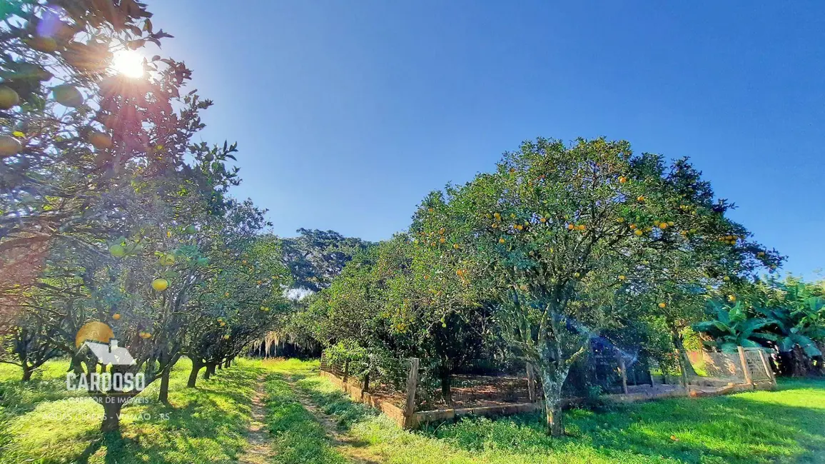 Sítio / Rancho à venda, 100000m2 em Viamao - RS - imagem 3 Foto 3 de Sítio / Rancho à venda, 100000m2 em Viamao - RS