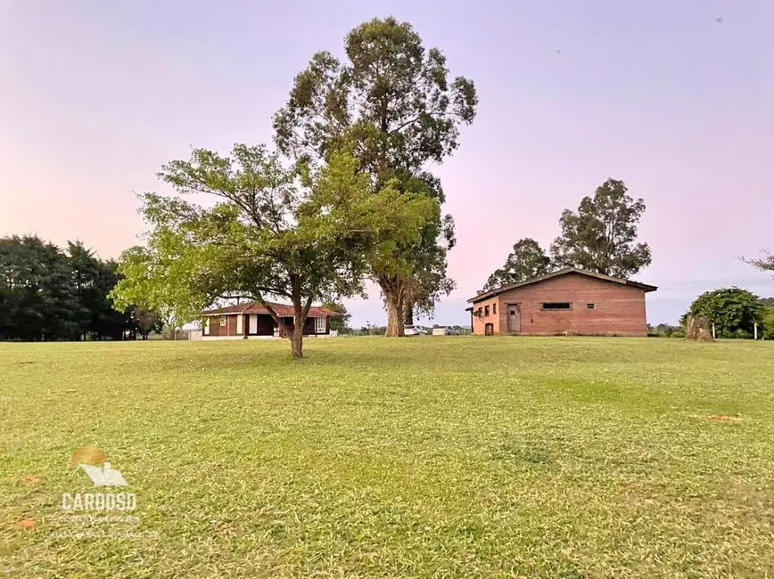 Foto 6 de Sítio / Rancho à venda, 40000m2 em Viamao - RS