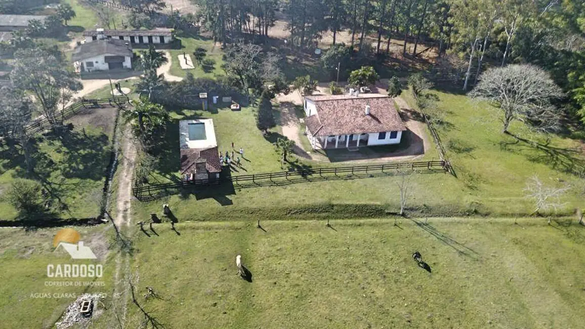 Foto 2 de Fazenda / Haras com 4 quartos à venda, 60000m2 em Lami, Porto Alegre - RS