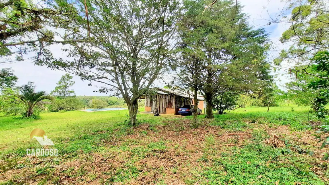 Sítio / Rancho à venda, 30000m2 em Viamao - RS - imagem 1 Foto 1 de Sítio / Rancho à venda, 30000m2 em Viamao - RS