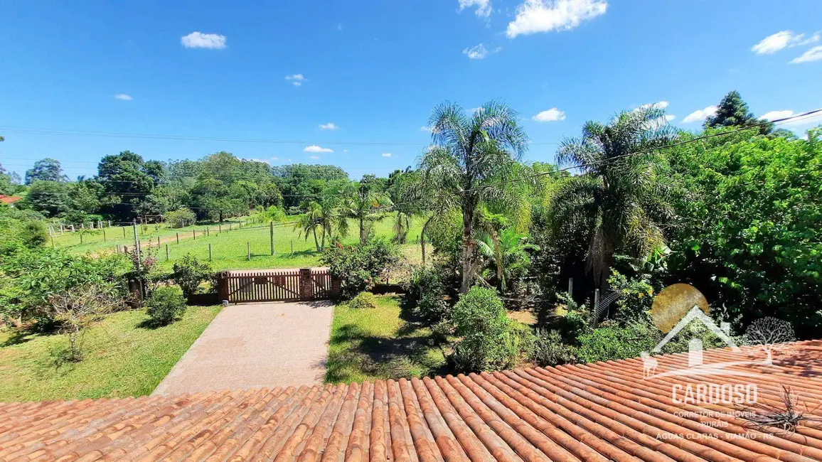 Sítio / Rancho com 4 quartos à venda, 900m2 em Viamao - RS - imagem 3 Foto 3 de Sítio / Rancho com 4 quartos à venda, 900m2 em Viamao - RS