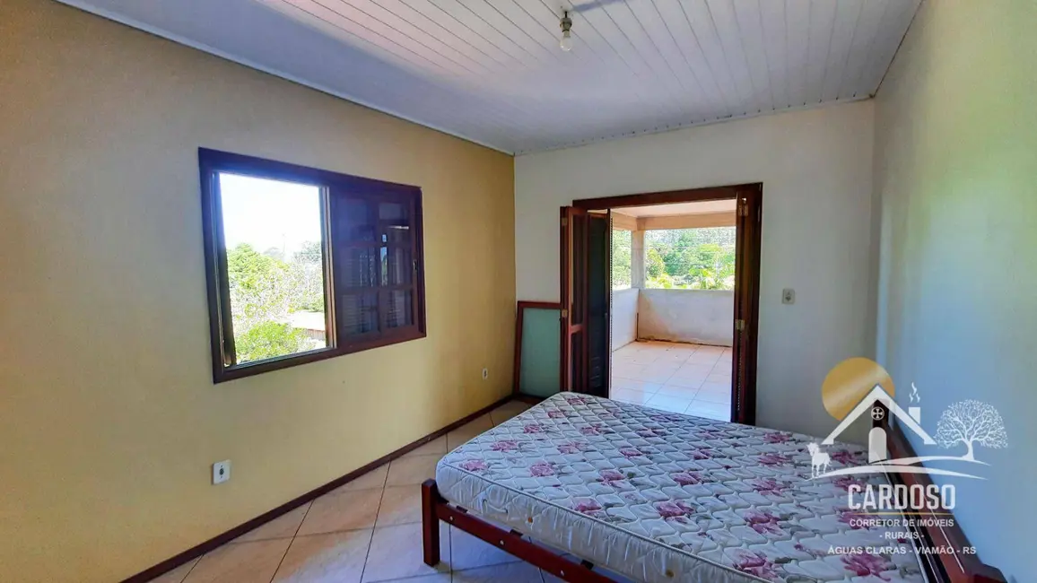 Sítio / Rancho com 4 quartos à venda, 900m2 em Viamao - RS - imagem 5 Foto 5 de Sítio / Rancho com 4 quartos à venda, 900m2 em Viamao - RS