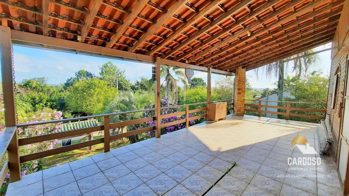 Sítio / Rancho com 3 quartos à venda, 960m2 em Viamao - RS - imagem 4 Foto 4 de Sítio / Rancho com 3 quartos à venda, 960m2 em Viamao - RS