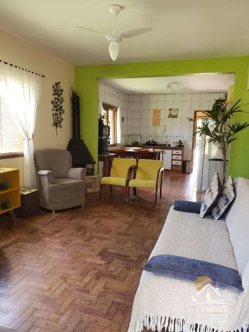 Foto 4 de Sítio / Rancho com 3 quartos à venda, 880m2 em Viamao - RS