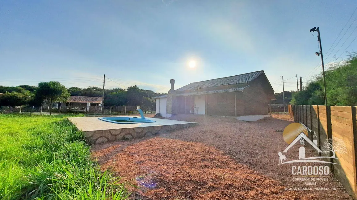 Sítio / Rancho com 3 quartos à venda, 1163m2 em Viamao - RS - imagem 4 Foto 4 de Sítio / Rancho com 3 quartos à venda, 1163m2 em Viamao - RS
