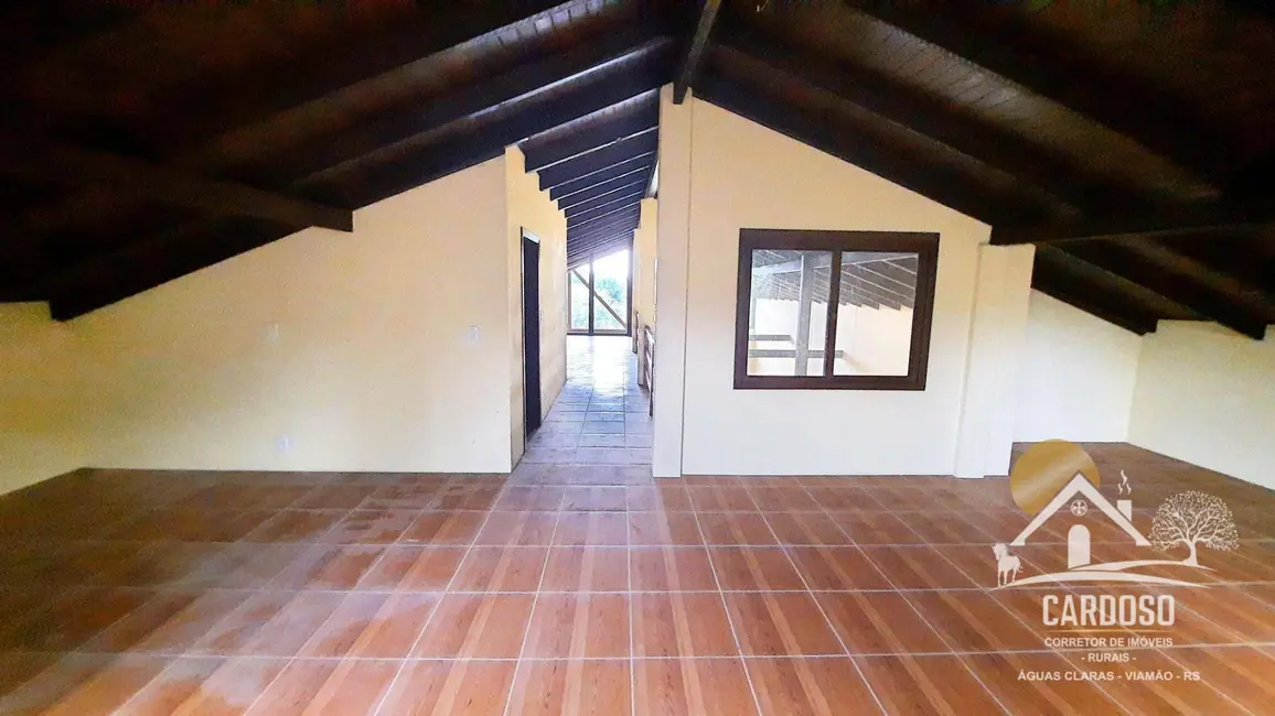 Sítio / Rancho com 4 quartos à venda, 1600m2 em Viamao - RS - imagem 9 Foto 9 de Sítio / Rancho com 4 quartos à venda, 1600m2 em Viamao - RS