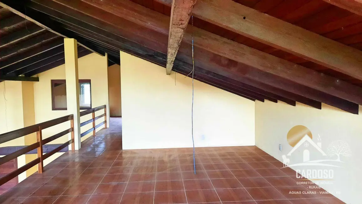 Sítio / Rancho com 4 quartos à venda, 1600m2 em Viamao - RS - imagem 8 Foto 8 de Sítio / Rancho com 4 quartos à venda, 1600m2 em Viamao - RS