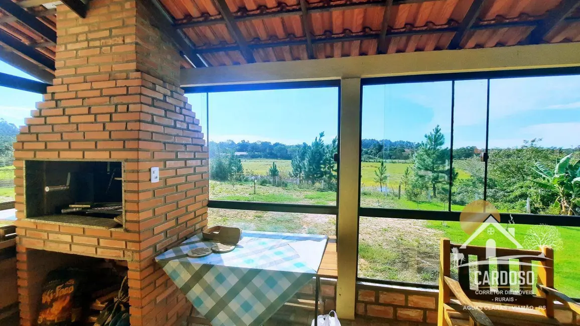 Sítio / Rancho com 3 quartos à venda, 801m2 em Viamao - RS - imagem 5 Foto 5 de Sítio / Rancho com 3 quartos à venda, 801m2 em Viamao - RS