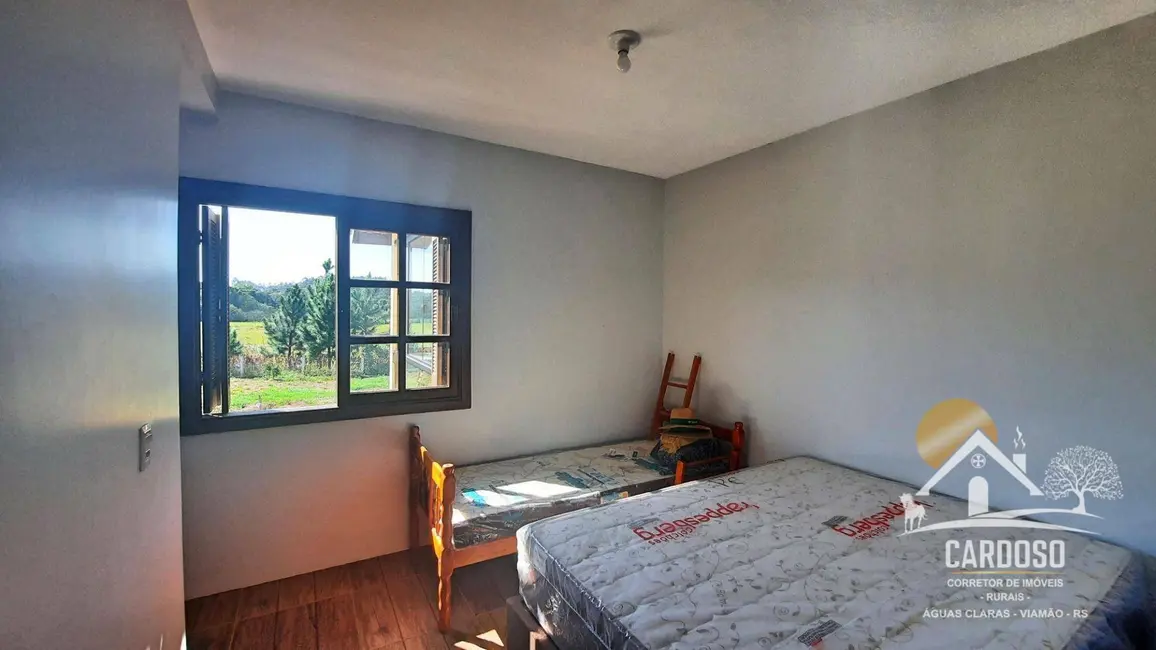 Sítio / Rancho com 3 quartos à venda, 801m2 em Viamao - RS - imagem 9 Foto 9 de Sítio / Rancho com 3 quartos à venda, 801m2 em Viamao - RS