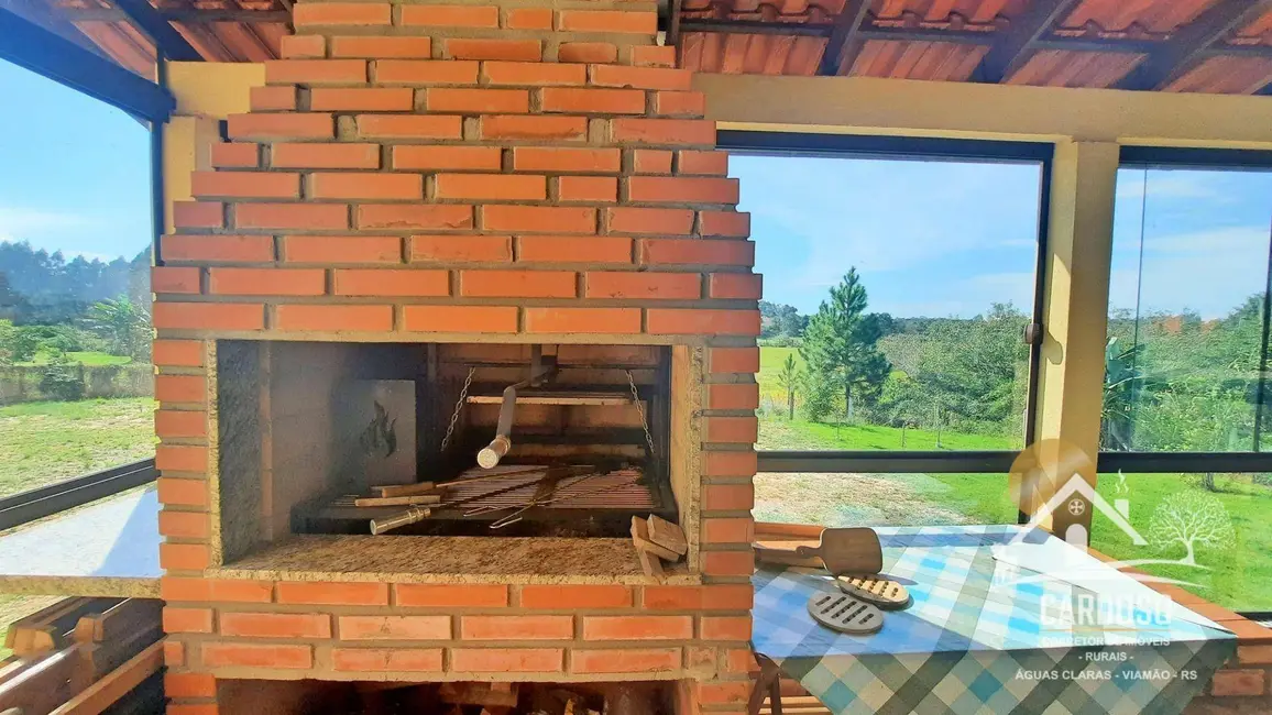 Sítio / Rancho com 3 quartos à venda, 801m2 em Viamao - RS - imagem 6 Foto 6 de Sítio / Rancho com 3 quartos à venda, 801m2 em Viamao - RS