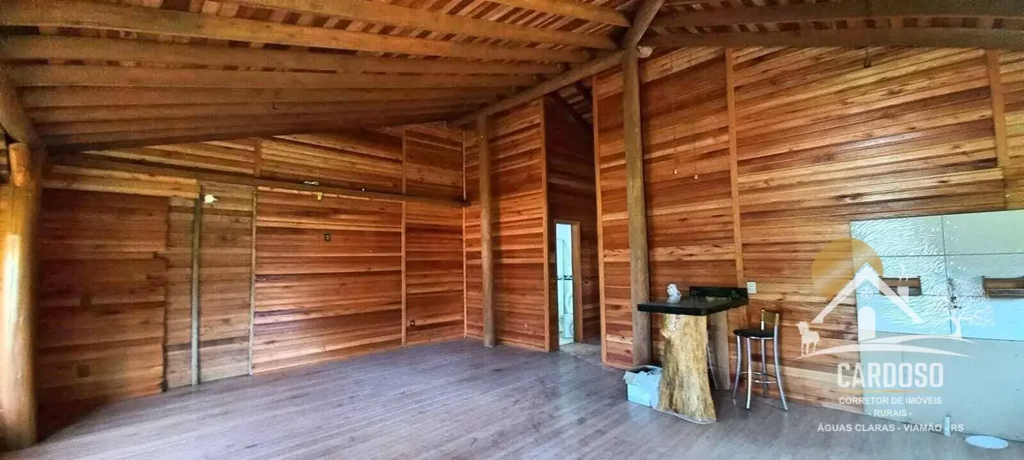 Sítio / Rancho com 2 quartos à venda, 645m2 em Viamao - RS - imagem 3 Foto 3 de Sítio / Rancho com 2 quartos à venda, 645m2 em Viamao - RS