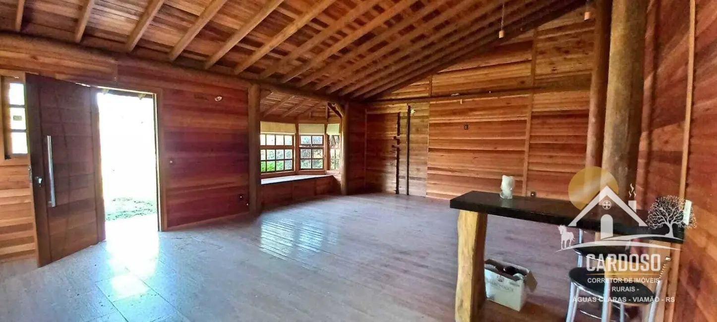 Sítio / Rancho com 2 quartos à venda, 645m2 em Viamao - RS - imagem 4 Foto 4 de Sítio / Rancho com 2 quartos à venda, 645m2 em Viamao - RS