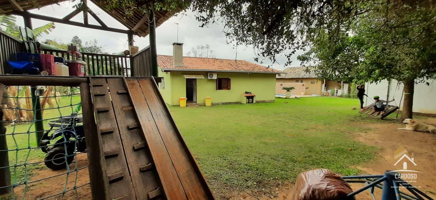 Foto 2 de Sítio / Rancho com 3 quartos à venda, 1500m2 em Viamao - RS