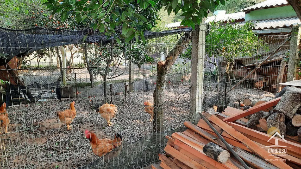 Sítio / Rancho com 2 quartos à venda, 540m2 em Viamao - RS - imagem 5 Foto 5 de Sítio / Rancho com 2 quartos à venda, 540m2 em Viamao - RS
