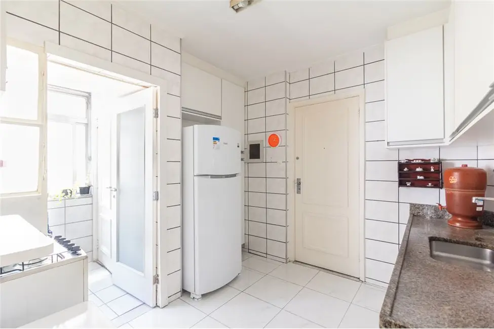 Apartamento com 3 quartos à venda, 118m2 em Itaim Bibi, São Paulo - SP - imagem 8 Foto 8 de Apartamento com 3 quartos à venda, 118m2 em Itaim Bibi, São Paulo - SP