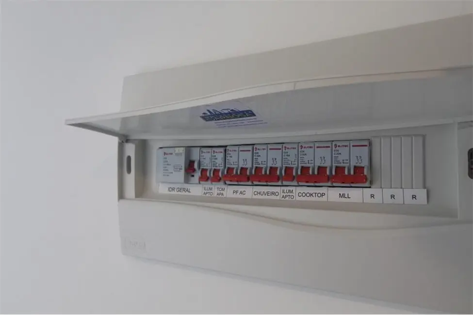 Kitnet com 1 quarto à venda, 28m2 em Centro, São Paulo - SP - imagem 8 Foto 8 de Kitnet com 1 quarto à venda, 28m2 em Centro, São Paulo - SP