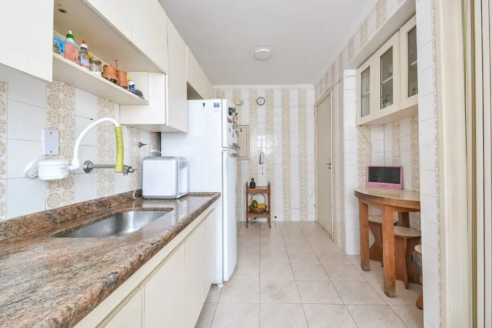 Apartamento com 3 quartos à venda, 135m2 em Moema, São Paulo - SP - imagem 9 Foto 9 de Apartamento com 3 quartos à venda, 135m2 em Moema, São Paulo - SP