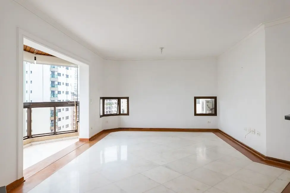 Apartamento com 4 quartos à venda, 172m2 em Moema, São Paulo - SP - imagem 2 Foto 2 de Apartamento com 4 quartos à venda, 172m2 em Moema, São Paulo - SP