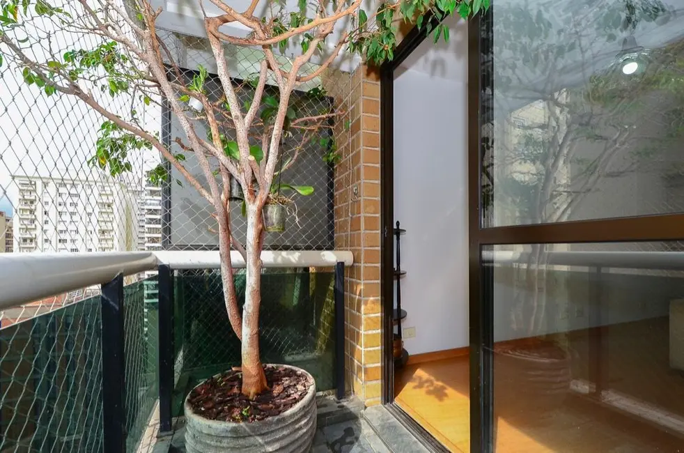 Foto 2 de Apartamento com 3 quartos à venda, 90m2 em Moema, São Paulo - SP