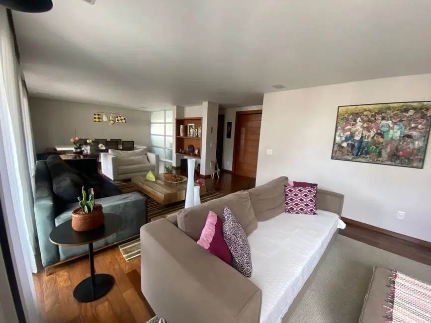 Foto 6 de Apartamento com 3 quartos à venda, 200m2 em Moema, São Paulo - SP