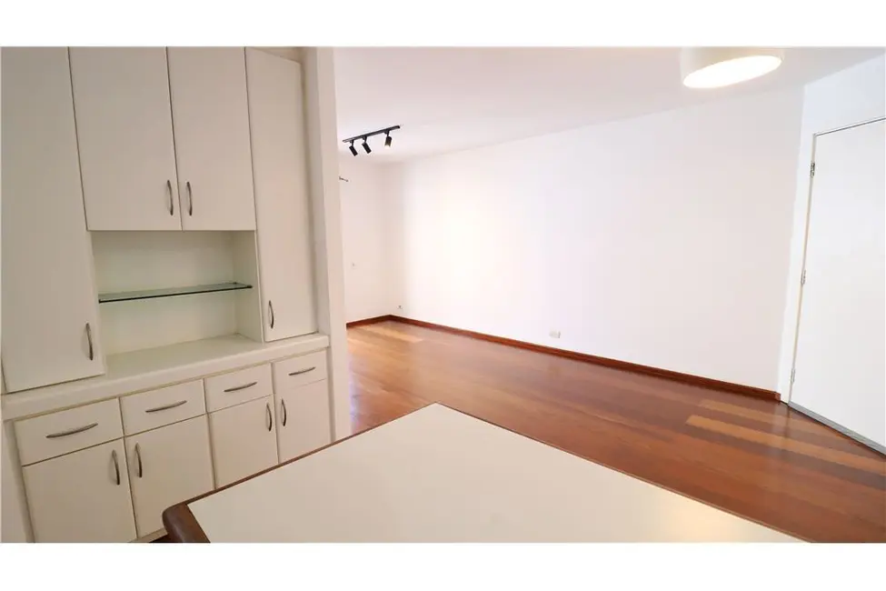 Apartamento com 2 quartos à venda, 71m2 em Pinheiros, São Paulo - SP - imagem 6 Foto 6 de Apartamento com 2 quartos à venda, 71m2 em Pinheiros, São Paulo - SP