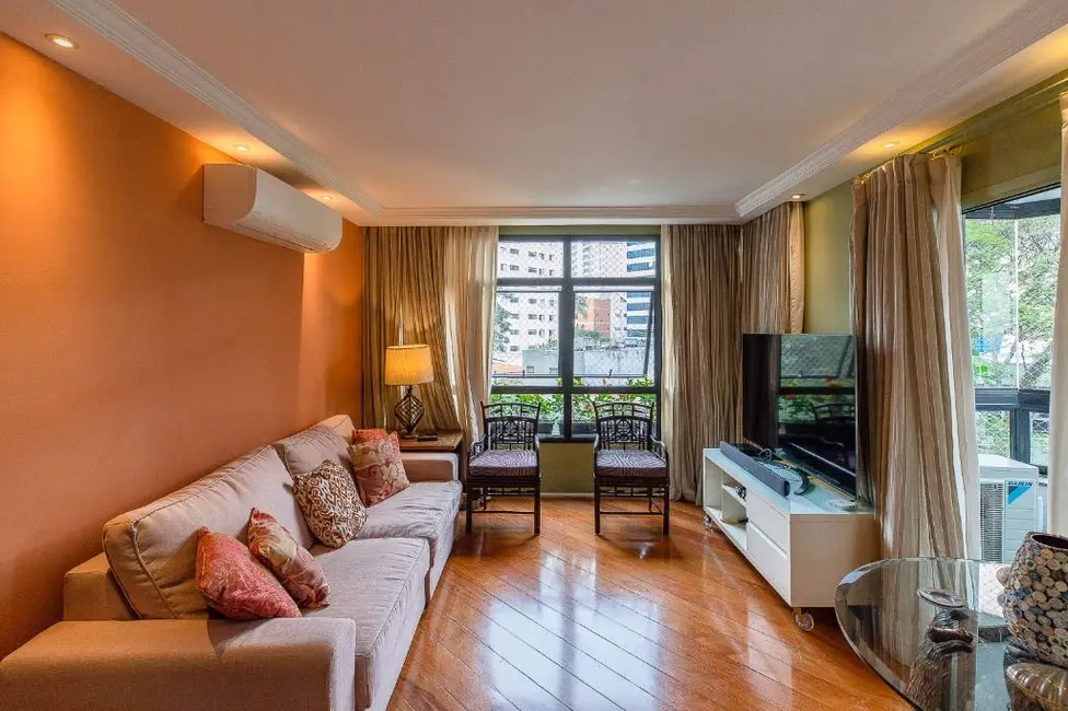 Apartamento com 3 quartos à venda, 139m2 em Vila Nova Conceição, São Paulo - SP - imagem 4 Foto 4 de Apartamento com 3 quartos à venda, 139m2 em Vila Nova Conceição, São Paulo - SP