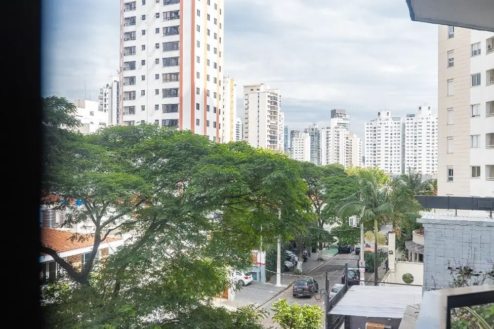 Apartamento com 3 quartos à venda, 139m2 em Vila Nova Conceição, São Paulo - SP - imagem 8 Foto 8 de Apartamento com 3 quartos à venda, 139m2 em Vila Nova Conceição, São Paulo - SP