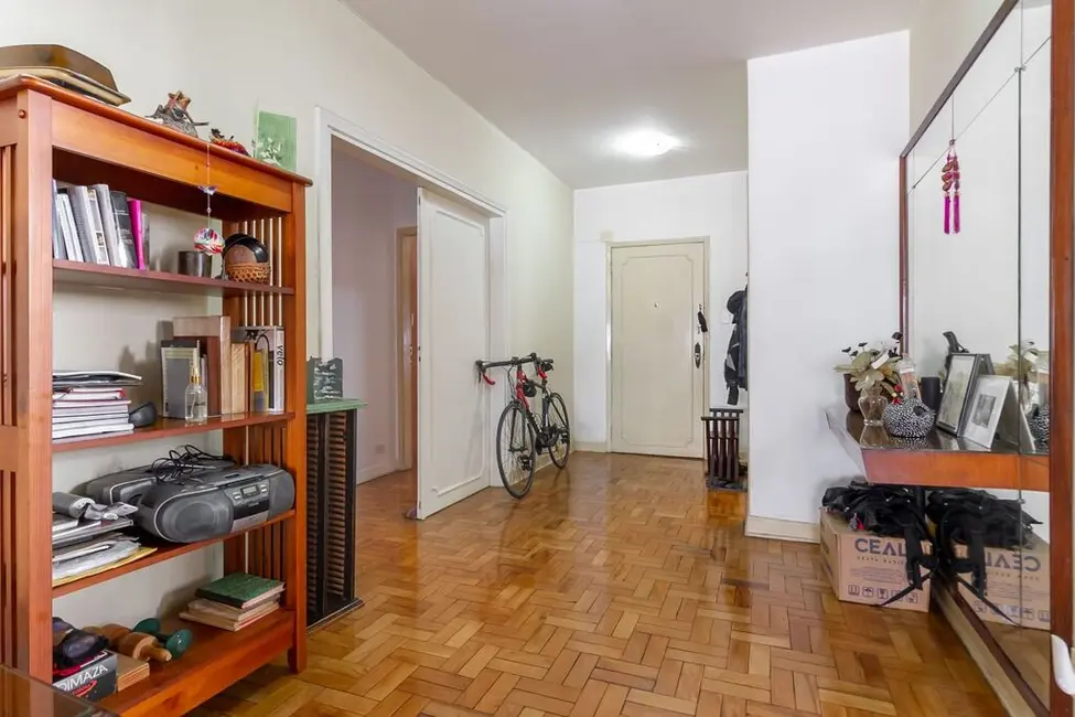 Foto 3 de Apartamento com 3 quartos à venda, 200m2 em Jardim Paulista, São Paulo - SP