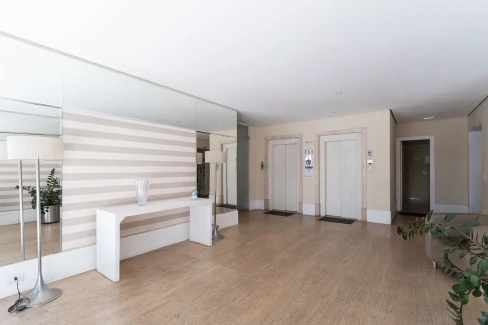 Apartamento com 1 quarto à venda, 31m2 em Moema, São Paulo - SP - imagem 6 Foto 6 de Apartamento com 1 quarto à venda, 31m2 em Moema, São Paulo - SP