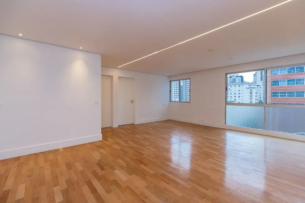 Foto 6 de Apartamento com 2 quartos à venda, 103m2 em Cerqueira César, São Paulo - SP