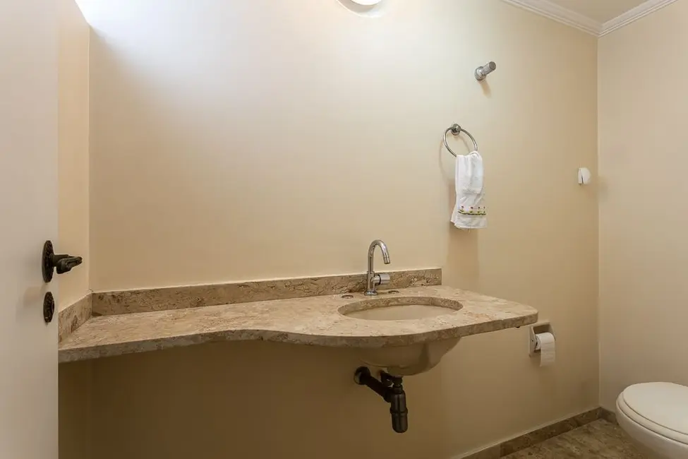 Apartamento com 4 quartos à venda, 169m2 em Moema, São Paulo - SP - imagem 9 Foto 9 de Apartamento com 4 quartos à venda, 169m2 em Moema, São Paulo - SP