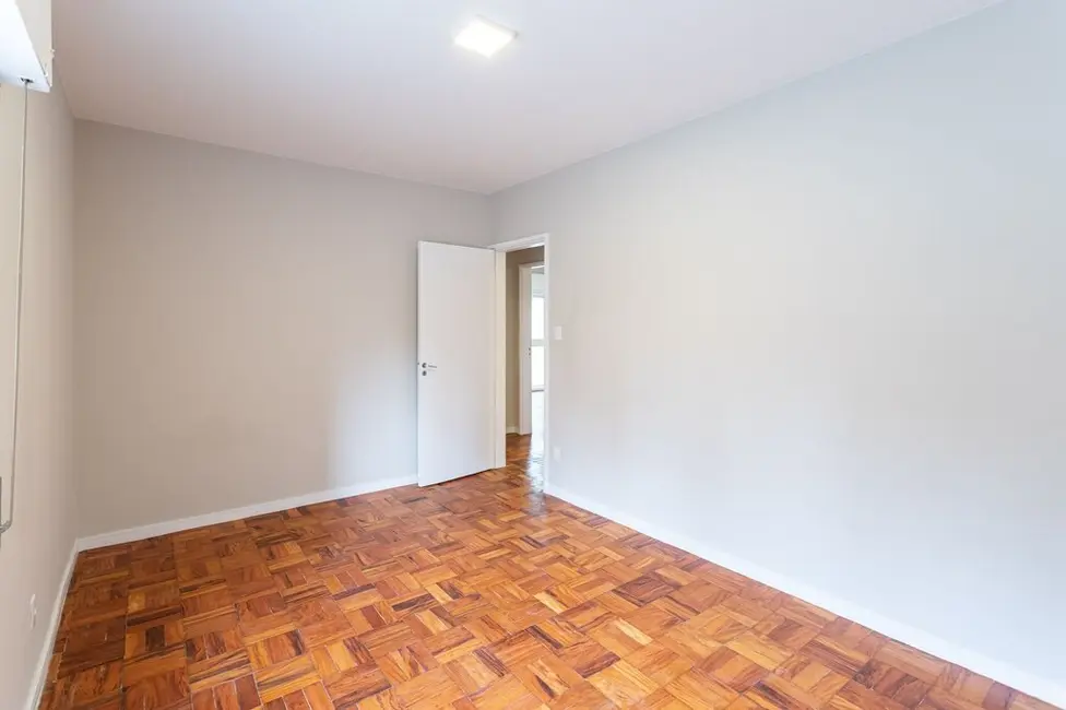 Apartamento com 3 quartos à venda, 140m2 em Jardim América, São Paulo - SP - imagem 9 Foto 9 de Apartamento com 3 quartos à venda, 140m2 em Jardim América, São Paulo - SP