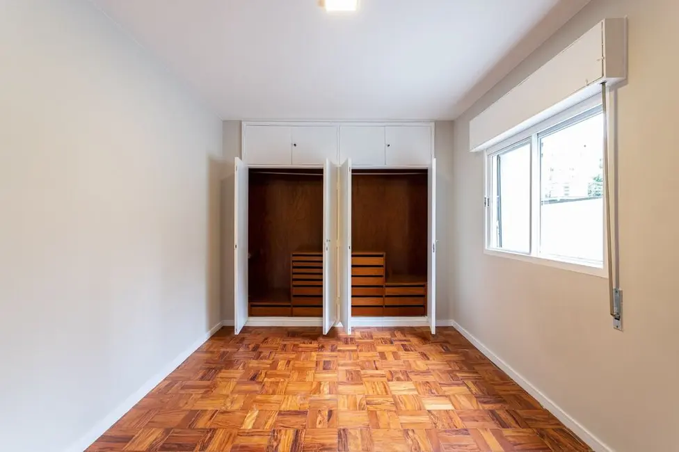 Apartamento com 3 quartos à venda, 140m2 em Jardim América, São Paulo - SP - imagem 7 Foto 7 de Apartamento com 3 quartos à venda, 140m2 em Jardim América, São Paulo - SP