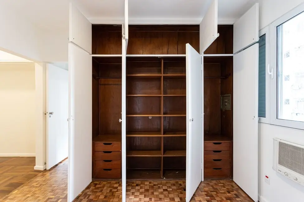 Apartamento com 3 quartos à venda, 126m2 em Jardim Europa, São Paulo - SP - imagem 9 Foto 9 de Apartamento com 3 quartos à venda, 126m2 em Jardim Europa, São Paulo - SP