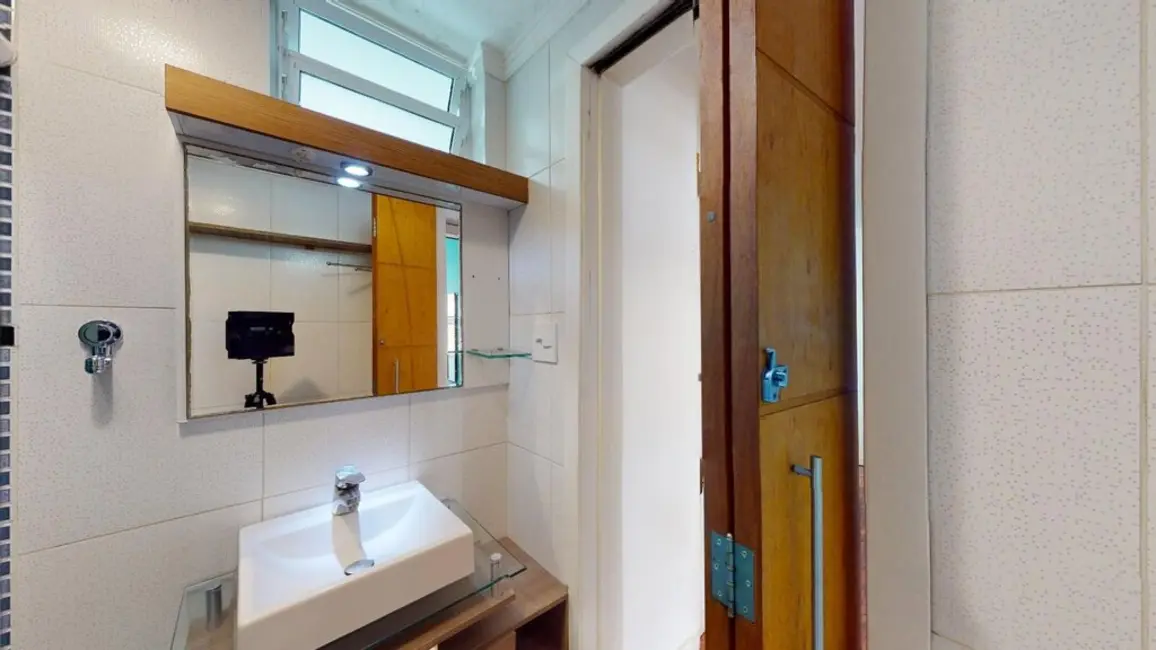 Foto 3 de Apartamento com 2 quartos à venda, 51m2 em Moema, São Paulo - SP