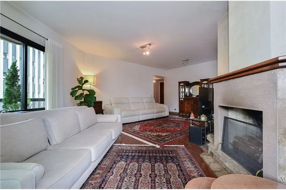 Foto 4 de Apartamento com 3 quartos à venda, 206m2 em Moema, São Paulo - SP