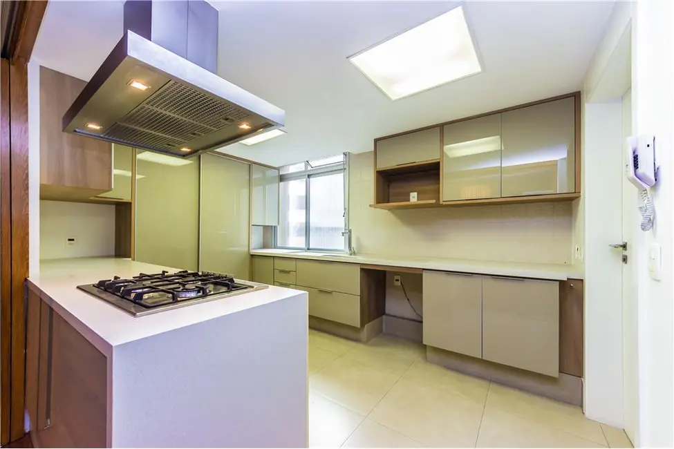 Foto 4 de Apartamento com 3 quartos à venda, 140m2 em Jardim Paulista, São Paulo - SP