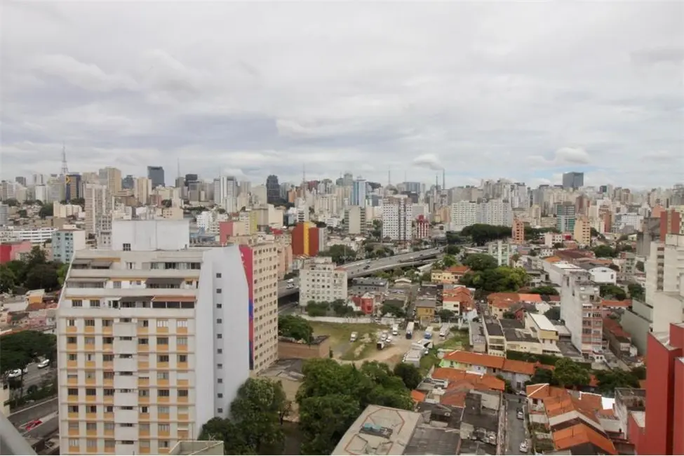 Apartamento com 1 quarto à venda, 28m2 em Centro, São Paulo - SP - imagem 2 Foto 2 de Apartamento com 1 quarto à venda, 28m2 em Centro, São Paulo - SP