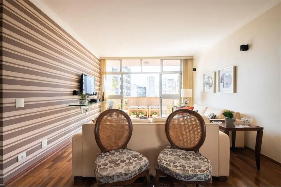 Foto 4 de Apartamento com 3 quartos à venda, 180m2 em Itaim Bibi, São Paulo - SP