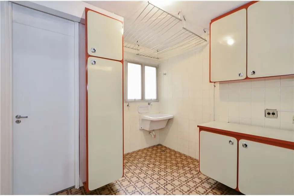 Foto 8 de Apartamento com 3 quartos à venda, 128m2 em Itaim Bibi, São Paulo - SP