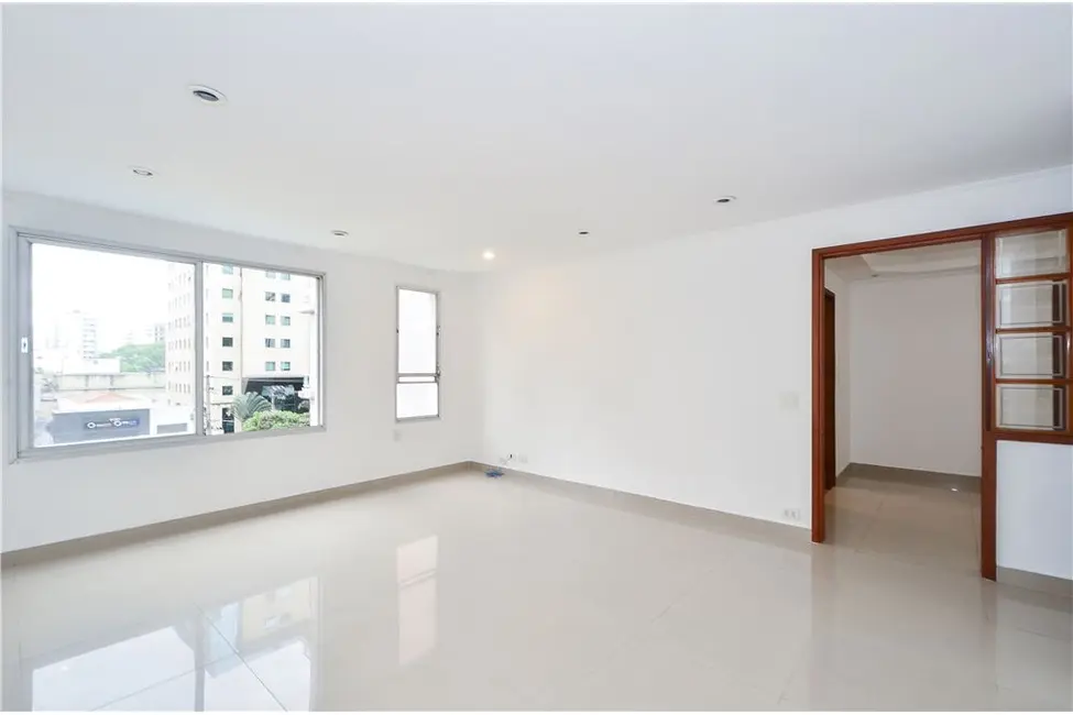 Foto 3 de Apartamento com 3 quartos à venda, 101m2 em Moema, São Paulo - SP