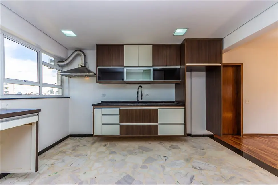 Apartamento com 3 quartos à venda, 135m2 em Jardim Paulista, São Paulo - SP - imagem 9 Foto 9 de Apartamento com 3 quartos à venda, 135m2 em Jardim Paulista, São Paulo - SP