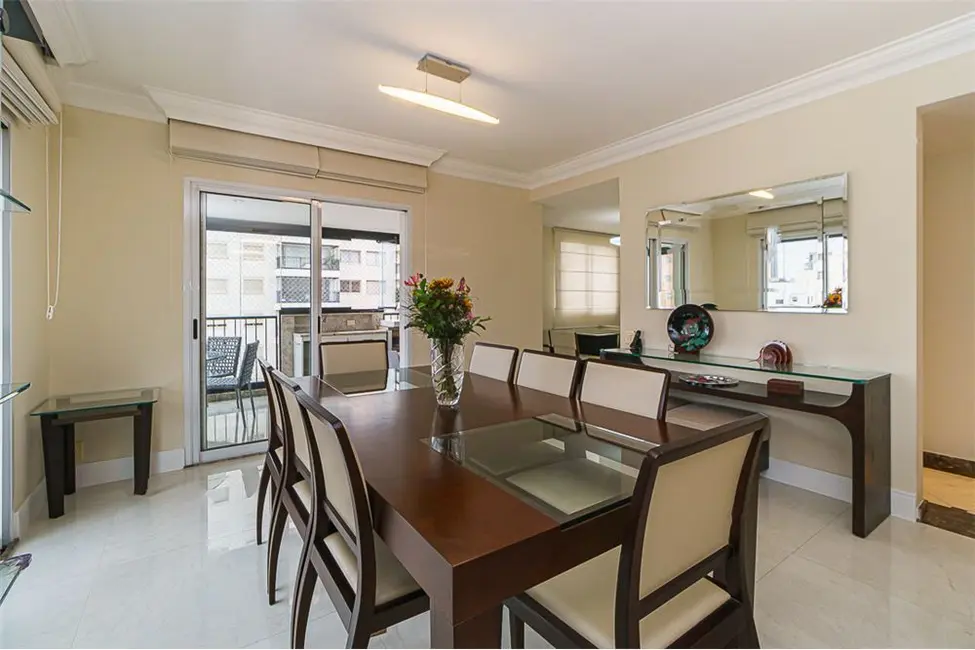 Foto 6 de Apartamento com 3 quartos à venda, 225m2 em Cerqueira César, São Paulo - SP