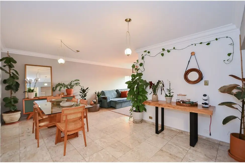 Apartamento com 2 quartos à venda, 112m2 em Vila Madalena, São Paulo - SP - imagem 6 Foto 6 de Apartamento com 2 quartos à venda, 112m2 em Vila Madalena, São Paulo - SP