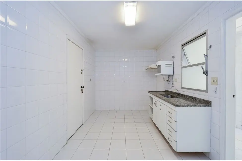Apartamento com 2 quartos à venda, 109m2 em Moema, São Paulo - SP - imagem 9 Foto 9 de Apartamento com 2 quartos à venda, 109m2 em Moema, São Paulo - SP
