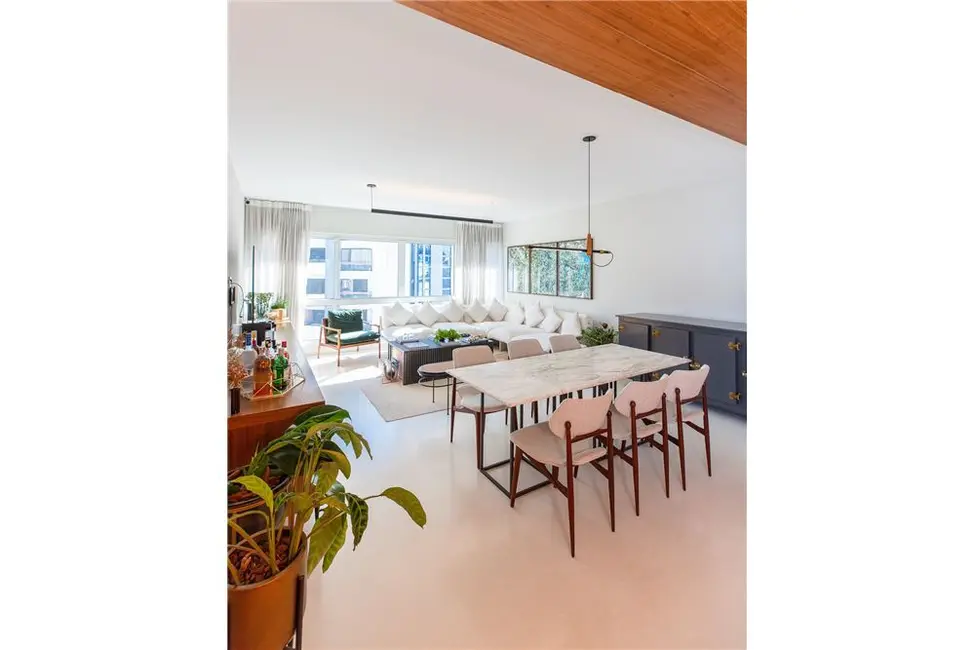 Foto 8 de Apartamento com 2 quartos à venda, 117m2 em Itaim Bibi, São Paulo - SP