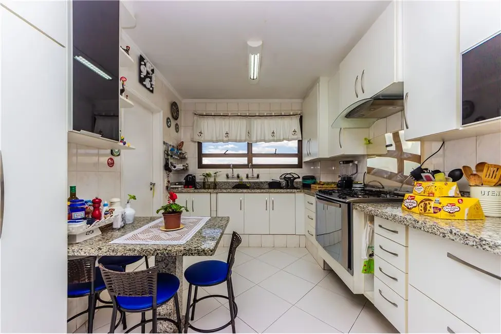 Foto 9 de Apartamento com 4 quartos à venda, 218m2 em Vila Mariana, São Paulo - SP