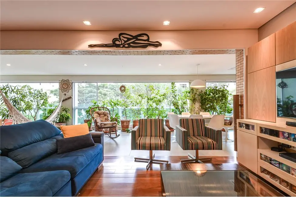 Apartamento com 4 quartos à venda, 208m2 em Vila Mariana, São Paulo - SP - imagem 2 Foto 2 de Apartamento com 4 quartos à venda, 208m2 em Vila Mariana, São Paulo - SP