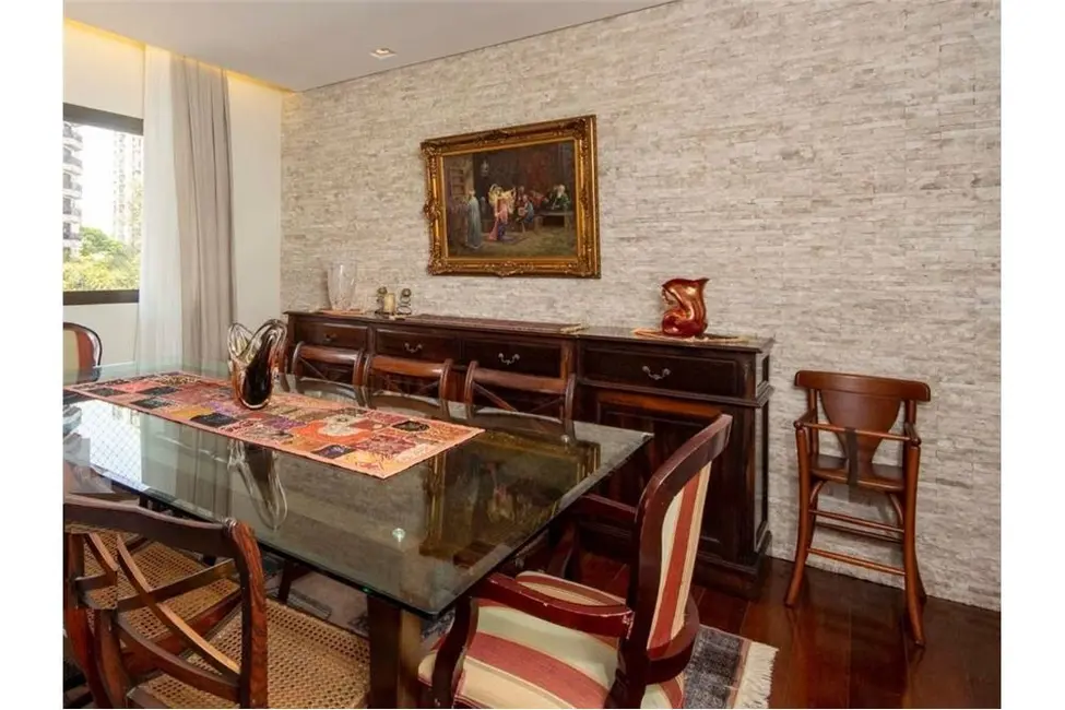 Foto 7 de Apartamento com 4 quartos à venda, 200m2 em Moema, São Paulo - SP